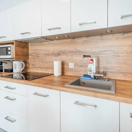 3l Aquarius Apartman *