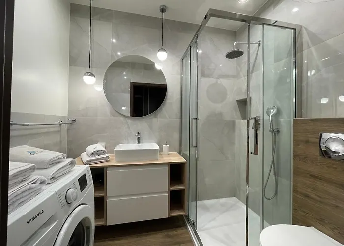 3l Aquarius Apartment