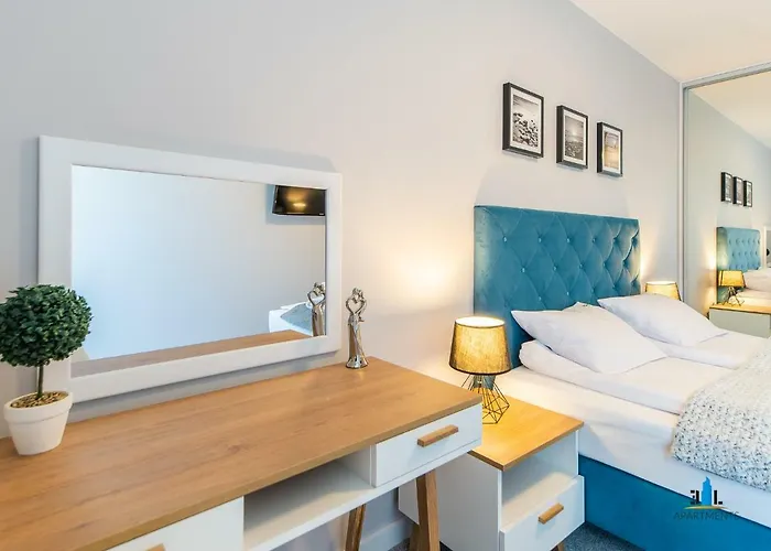 Apartment 3l Aquarius *