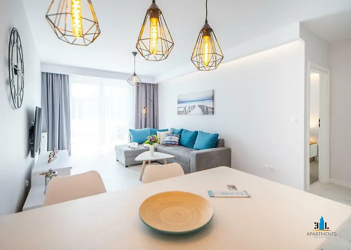 3l Aquarius Apartment