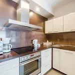 3l Aquarius Apartman *